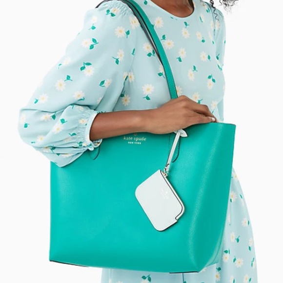 kate spade Handbags - Kate Spade ava reversible tote
FIG LEAF